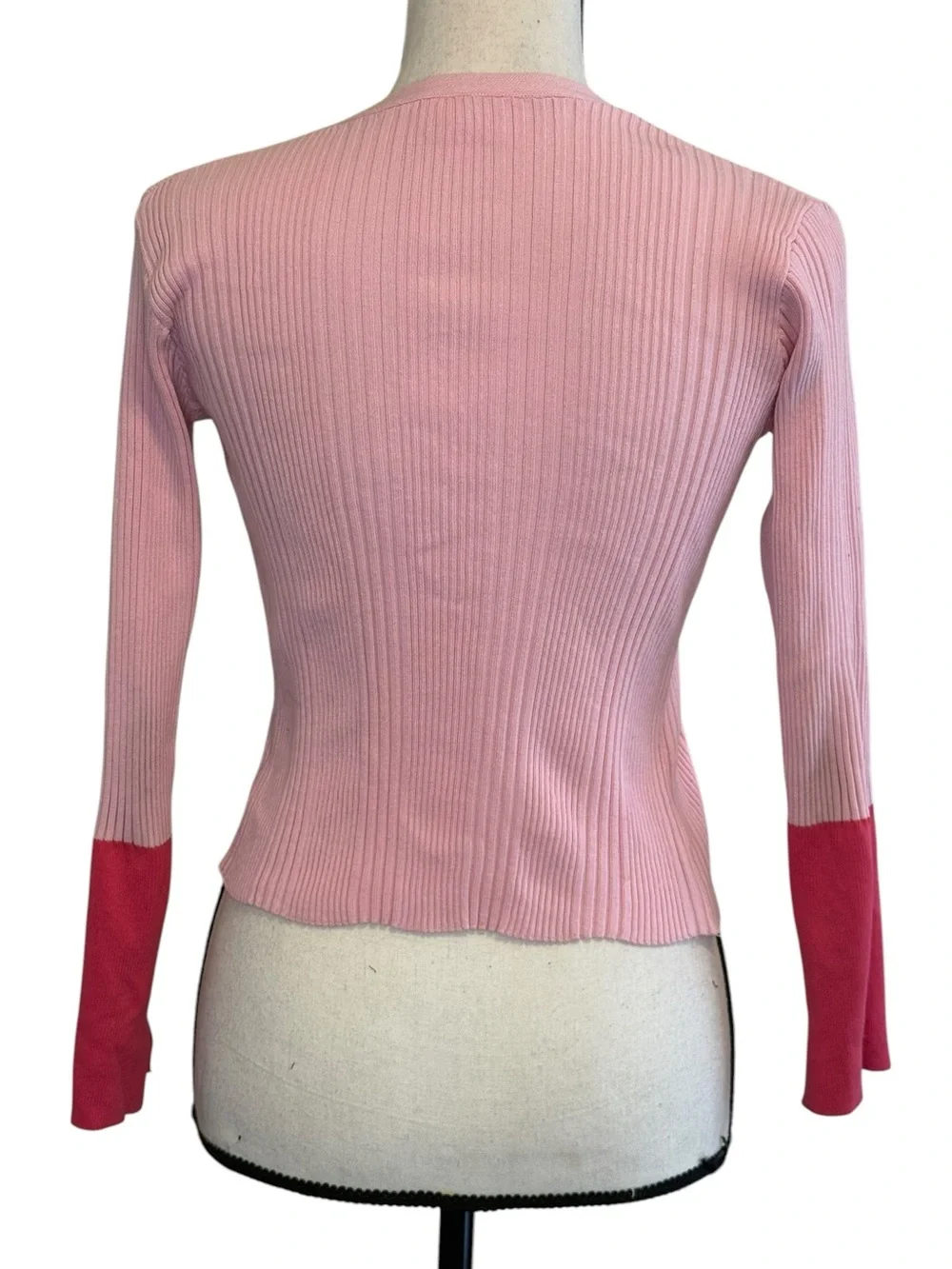 Pink Two-Tone Ribbed Button Cardigan sweater - Picture 3 of 4